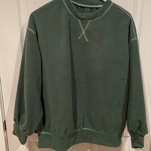 Dazy dark green sweatshirt, size S.